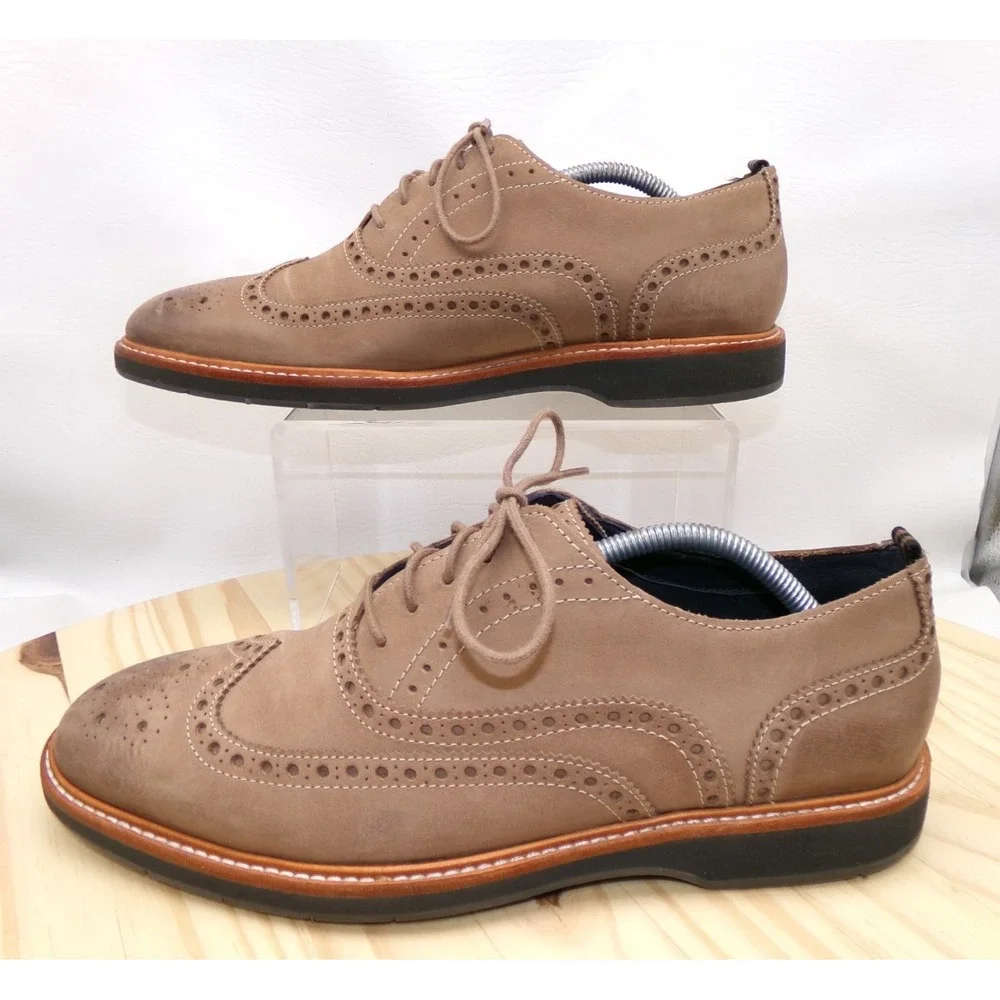 Cole Haan Morris Brogue Wingtip Oxford Mens Taupe Size 10 M Nubuck Leather